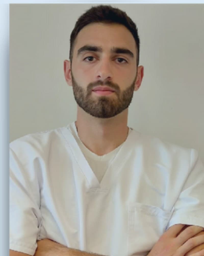 Riccardo Basilico, Osteopata D.O., con interesse particolare per l'ambito sportivo e posturale